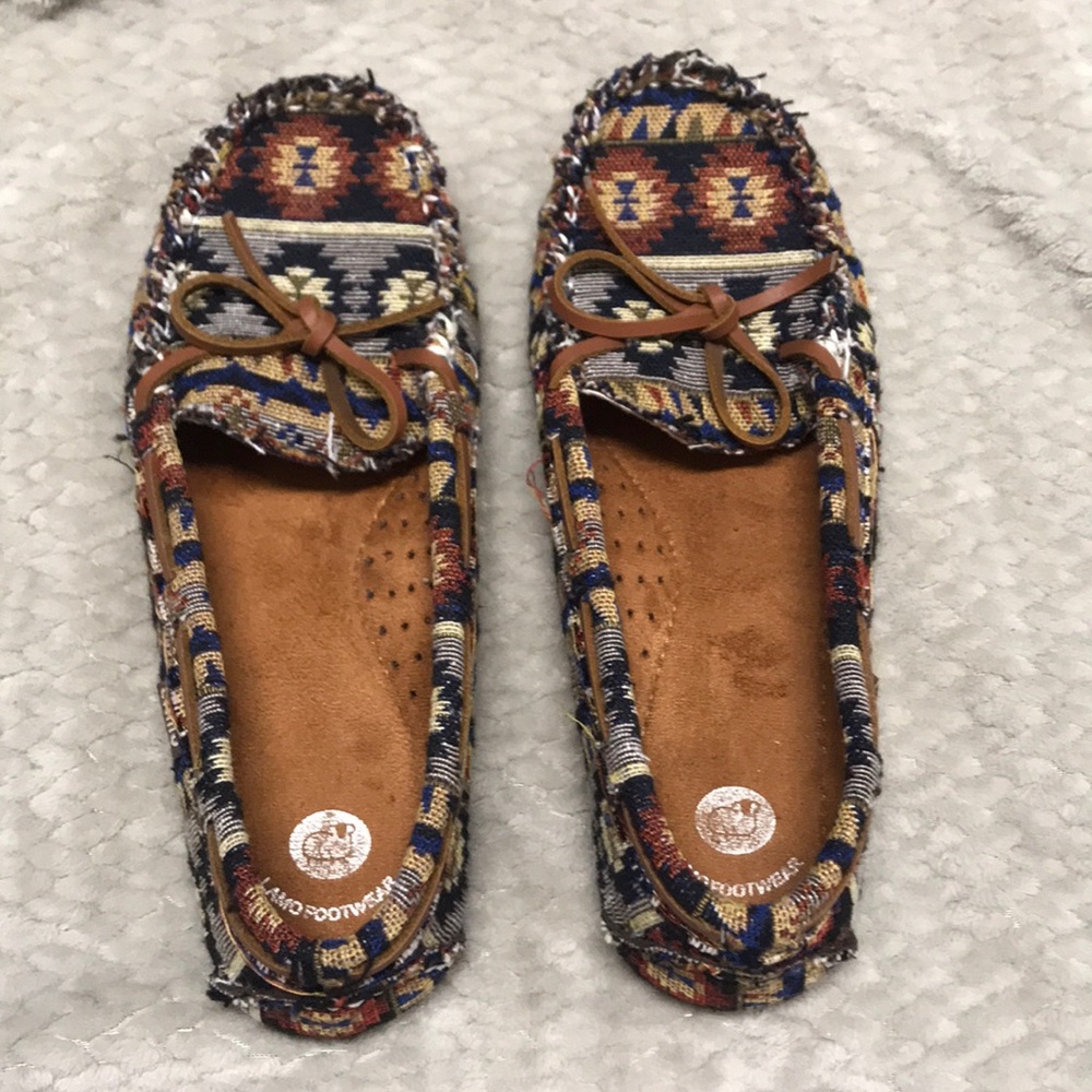 Lamofootwear Southwest style loafers